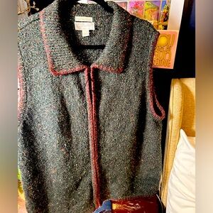 Christopher Banks super soft sweater vest